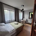 Gajówka- Rowery, Plac Zabaw, Sauna, Jacuzzi Apartament