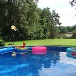 Apartament Gajówka- Rowery, Plac Zabaw, Sauna, Jacuzzi *